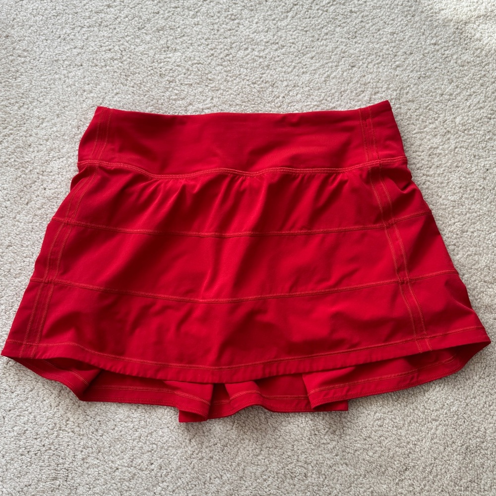 Lululemon Women’s Pace skirt, red, size 4, attached shorts (see notes below)